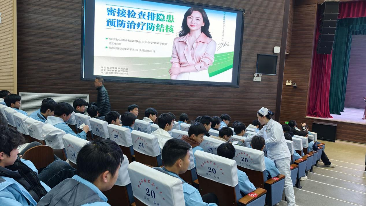 1775056743048bf2e94a56e16c6af677e3aceb39de97e